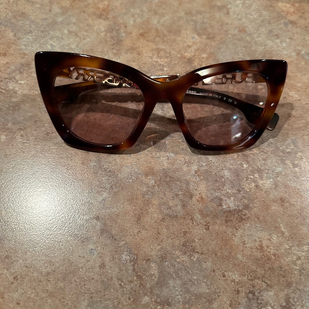Marble Colored Burberry Sunglasses